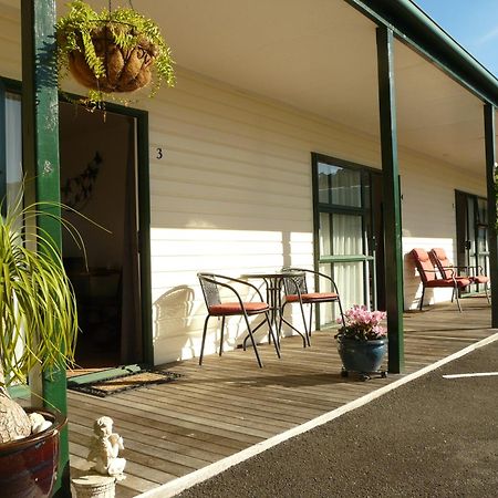 Coromandel Court Motel ภายนอก รูปภาพ
