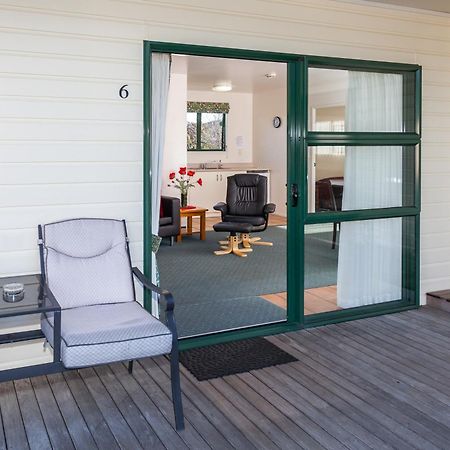 Coromandel Court Motel ภายนอก รูปภาพ