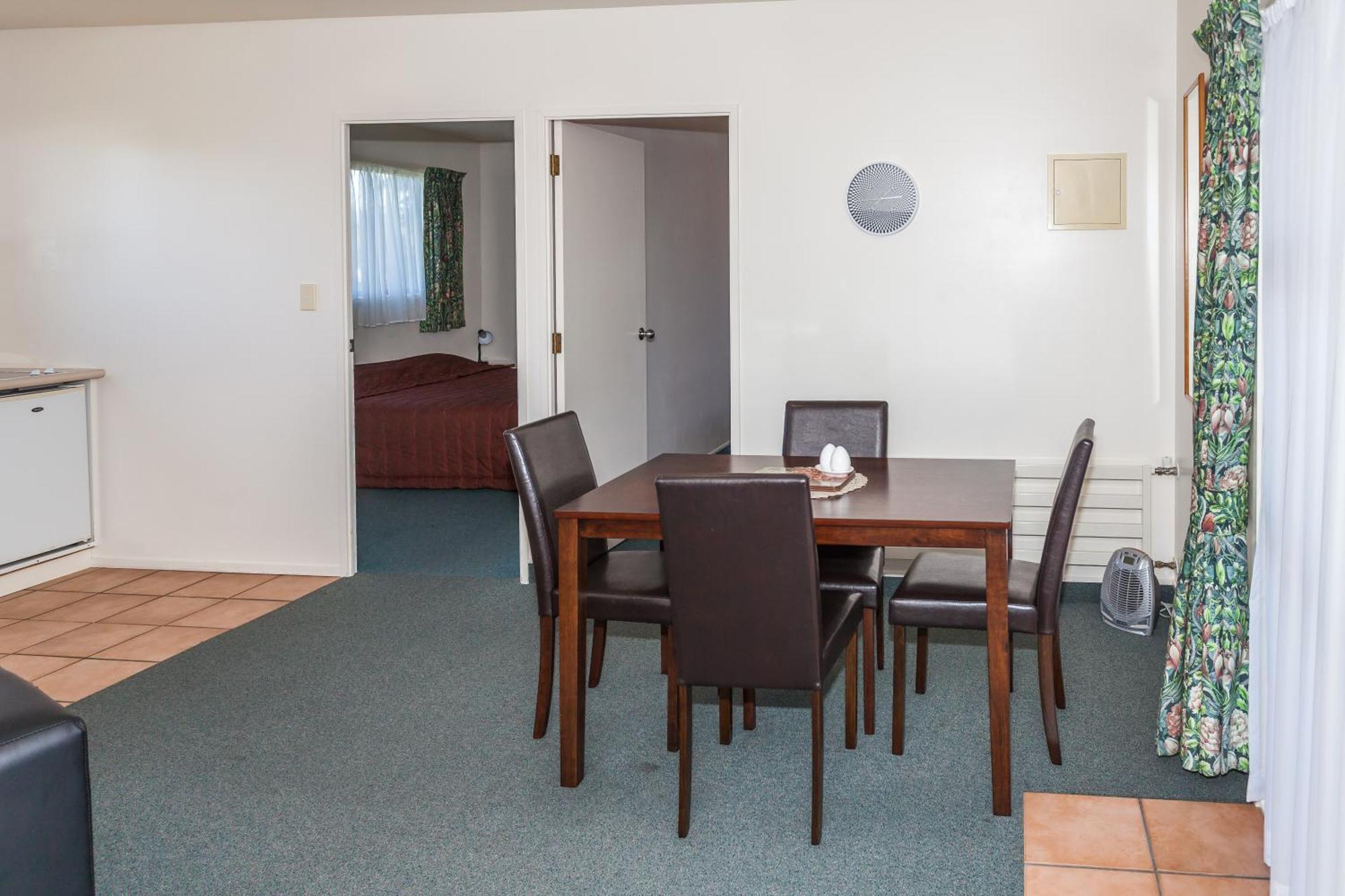 Coromandel Court Motel ภายนอก รูปภาพ