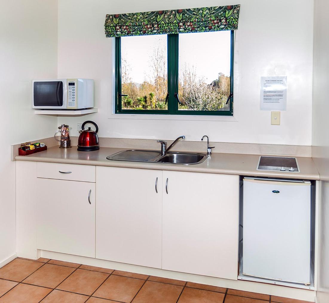 Coromandel Court Motel ภายนอก รูปภาพ
