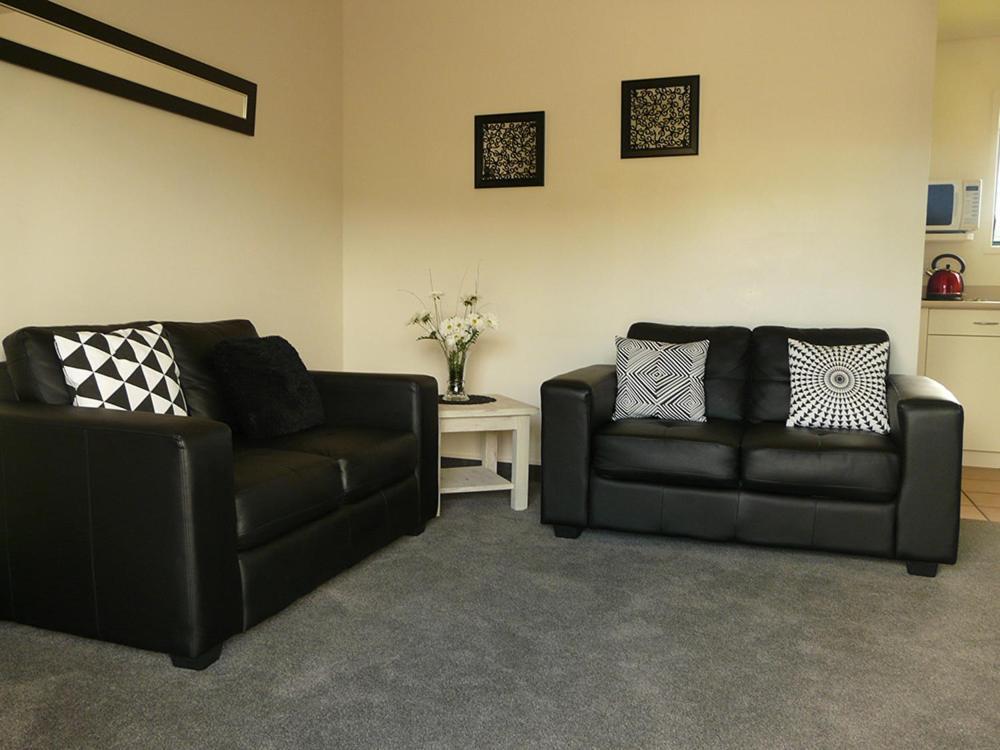 Coromandel Court Motel ภายนอก รูปภาพ